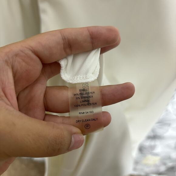 Calvin Klein White and Black Bell Sleeve Long Sleeve Knee Length Dress Size 4 - Picture 6 of 9